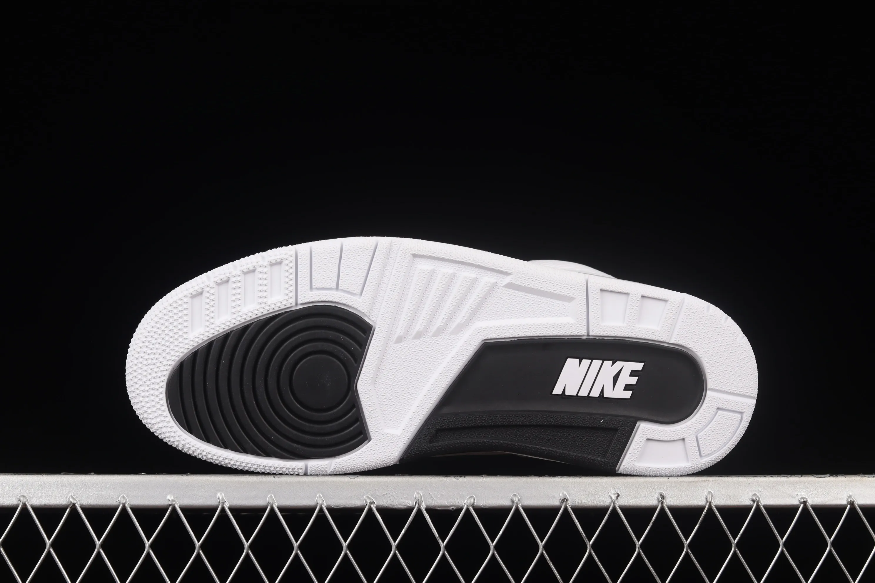 All categories Air Jordan Jordan series basketball shoes Air Jordan 3 foreign trade version Fragment Design x Air Jordan 3 AJ3 Joe 3 Hiroshi Fujiwara Lightning joint DA3595-100